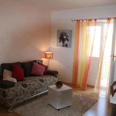 Marinessa Apartment