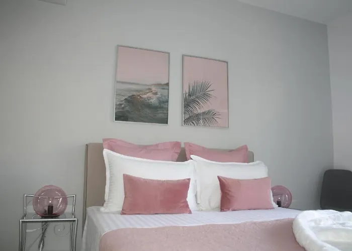 Marinessa * Hvar Town